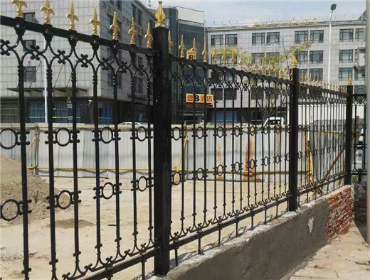 廣西鑄鐵護(hù)欄